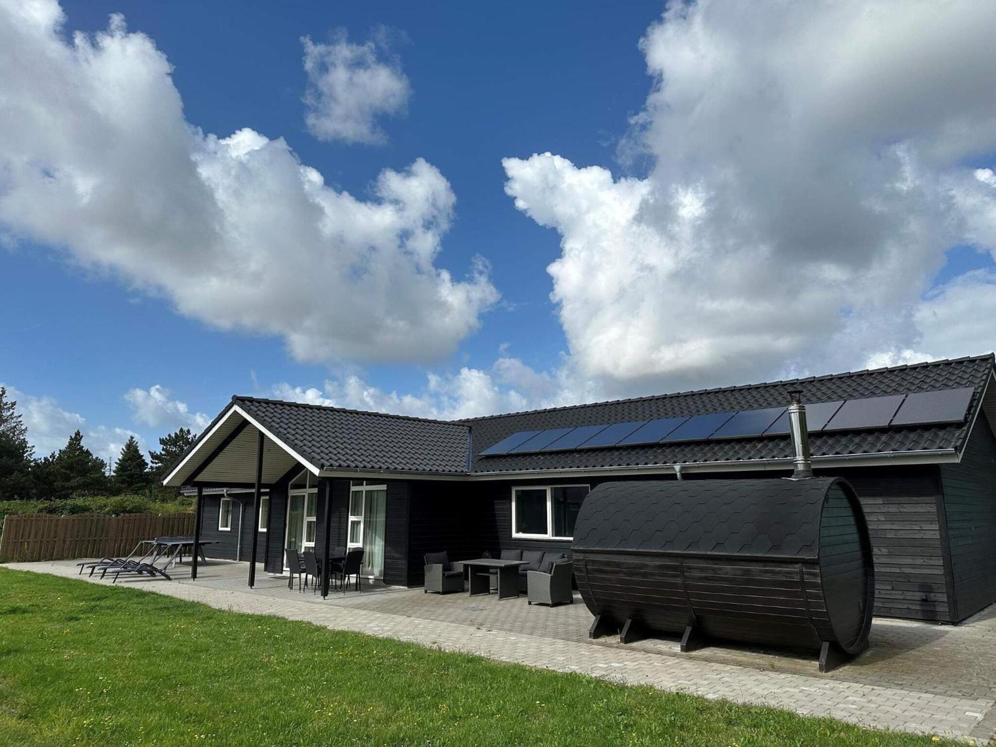 16 Person Holiday Home In R M Romo Kirkeby Exterior photo